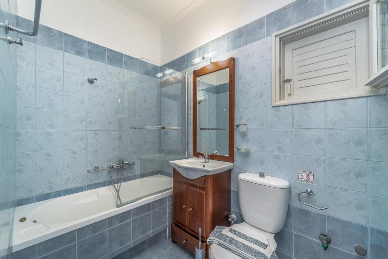 Monato Luxury Apartments Ayios Nikitas Bagian luar foto